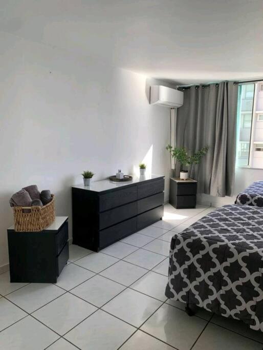 Condado 1 Bedroom Apt W/ View San Juan Buitenkant foto